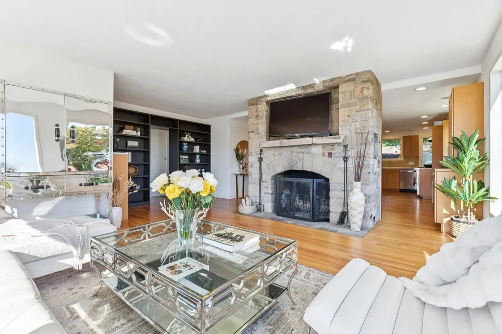 28 Marina Court Drive San Rafael CA 94901