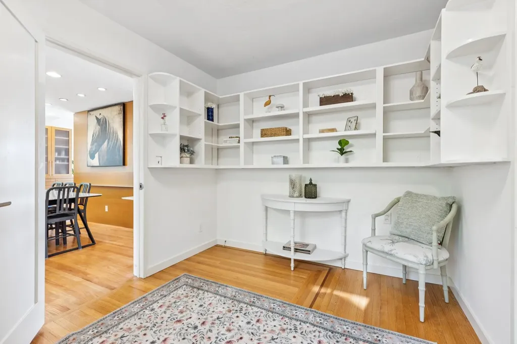 28 Marina Court Drive San Rafael CA 94901