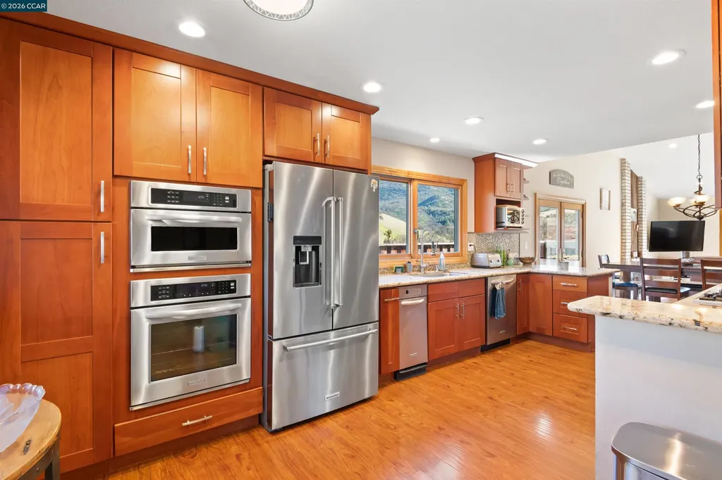 305 Mountaire Parkway Clayton CA 94517