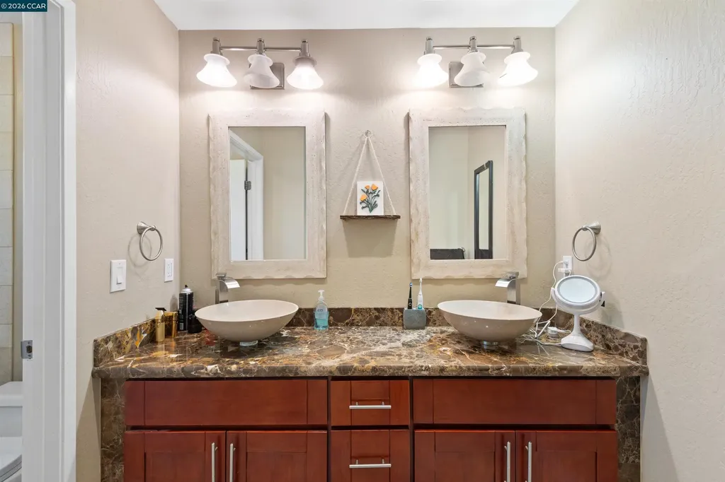 305 Mountaire Parkway Clayton CA 94517