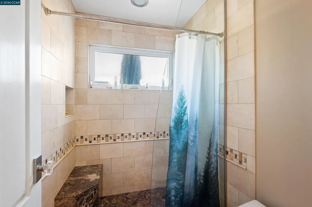 305 Mountaire Parkway Clayton CA 94517