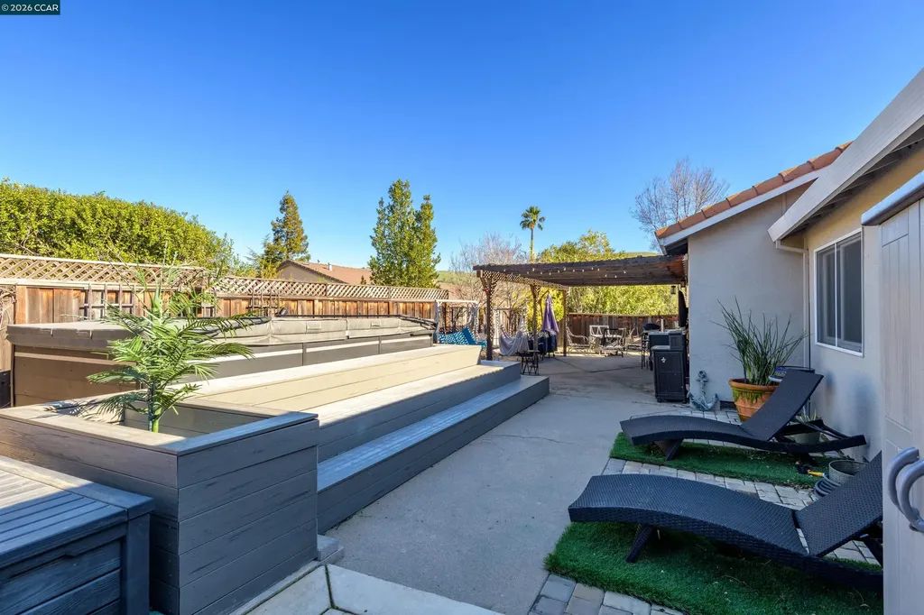 305 Mountaire Parkway Clayton CA 94517