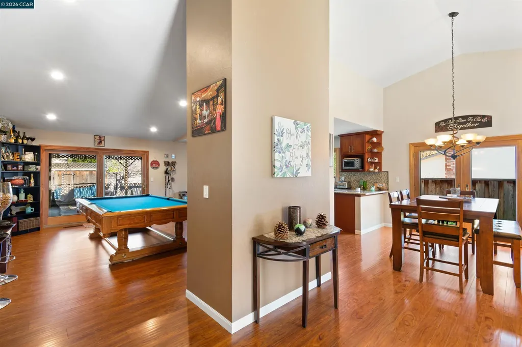 305 Mountaire Parkway Clayton CA 94517