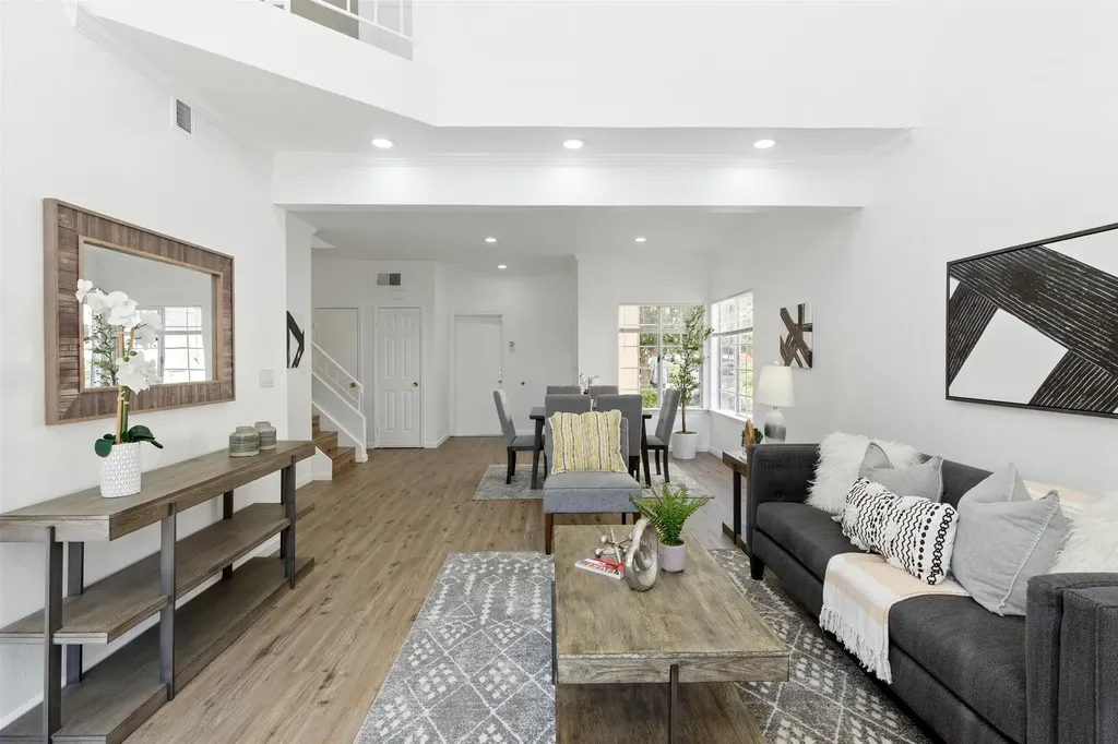 35968 Killorglin Common Fremont CA 94536