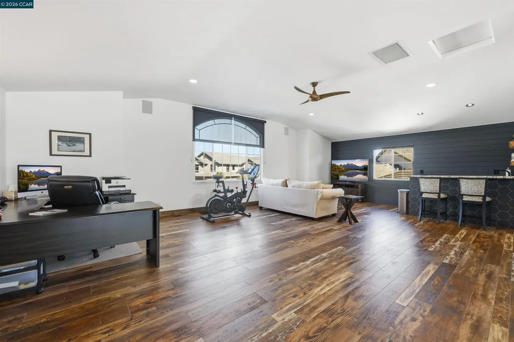 4105 Windward Court Discovery Bay CA 94505