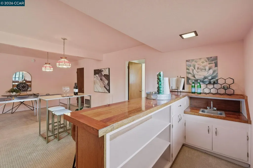 95 Mackie Drive Martinez CA 94553