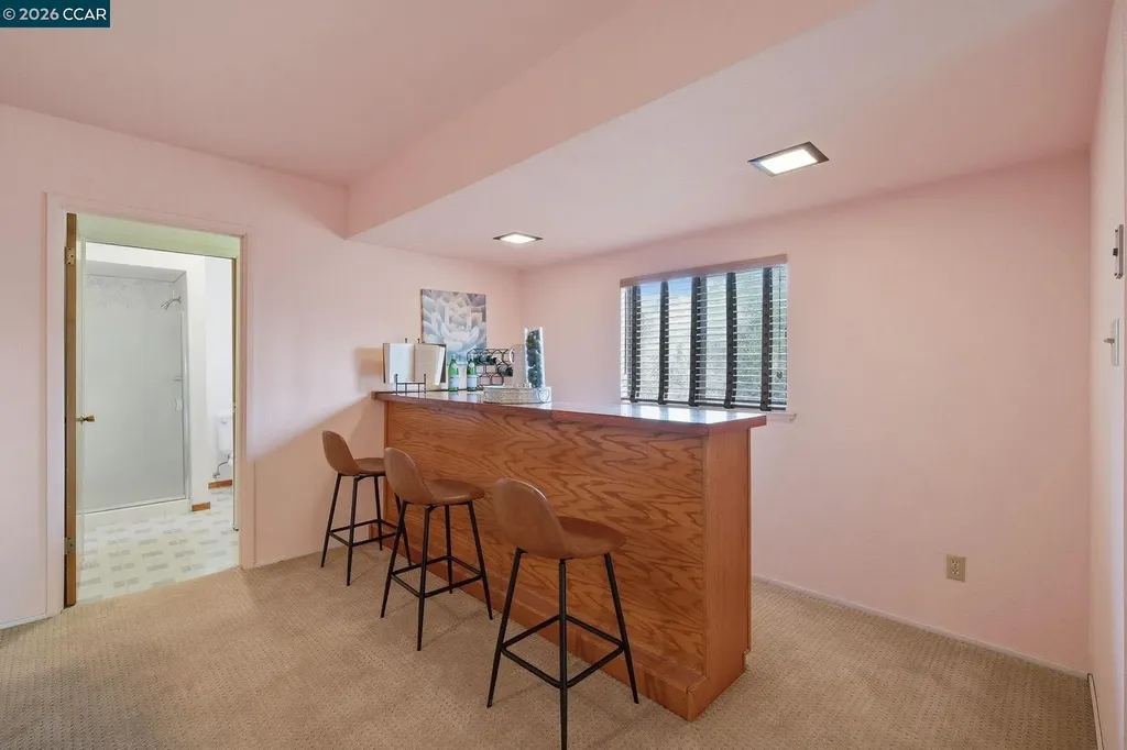 95 Mackie Drive Martinez CA 94553