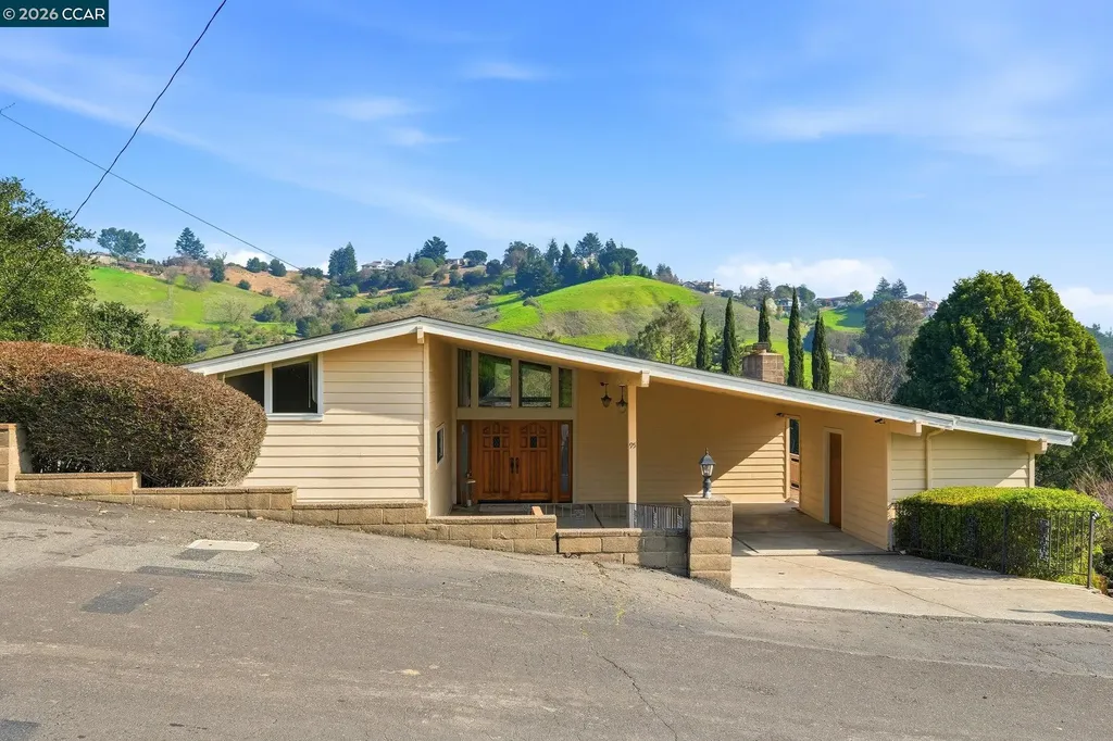 95 Mackie Drive Martinez CA 94553