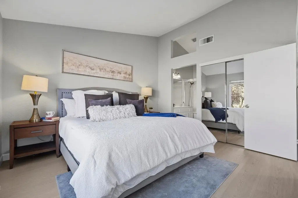 38860 Garibaldi Common Fremont CA 94536