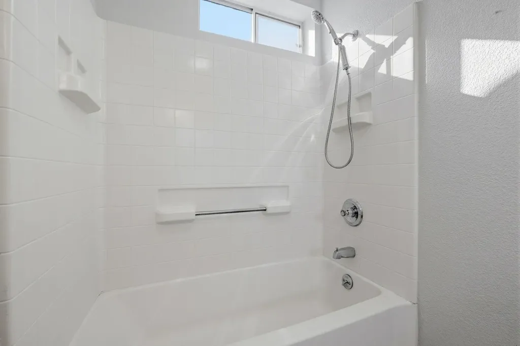 38860 Garibaldi Common Fremont CA 94536