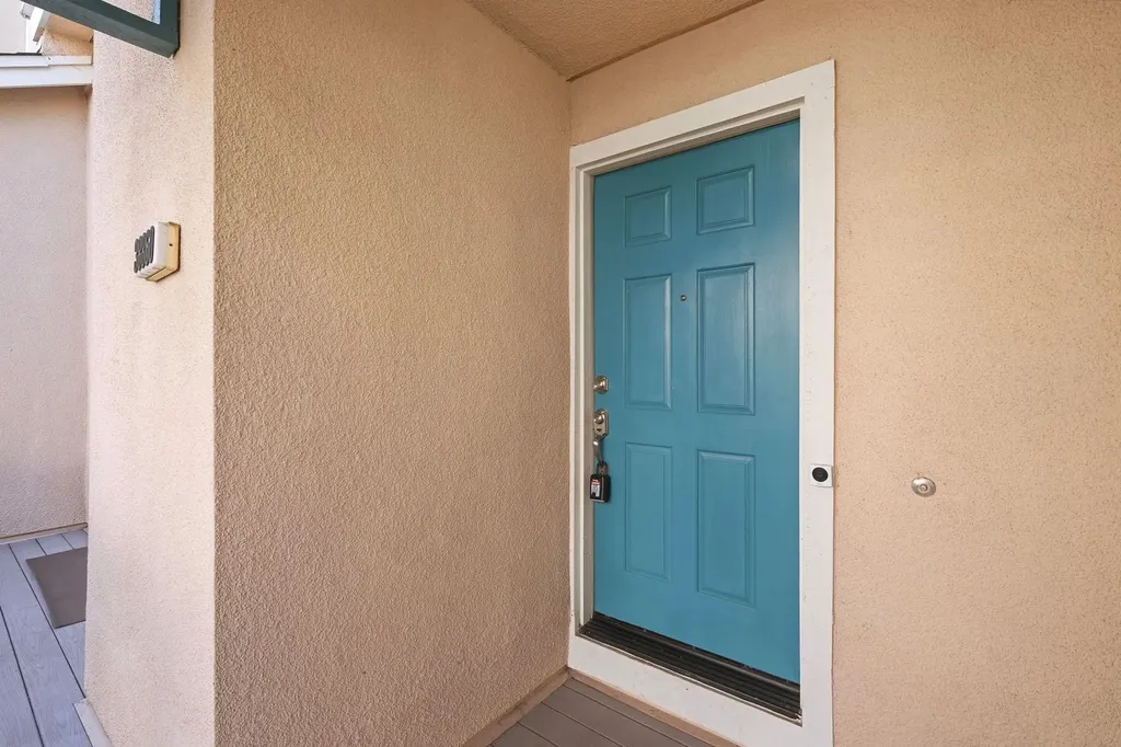 38860 Garibaldi Common Fremont CA 94536
