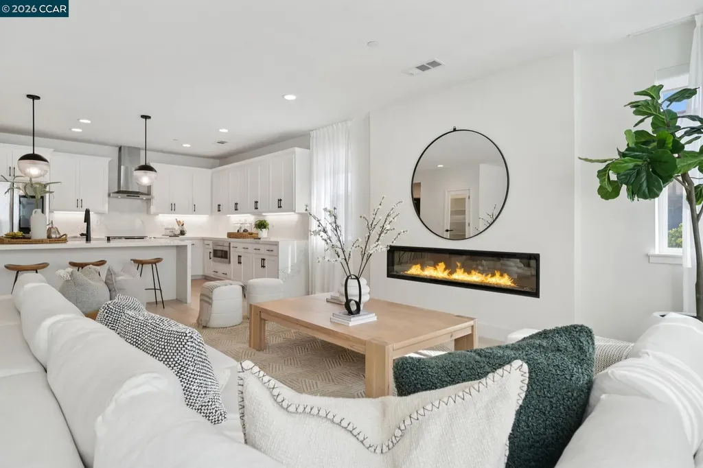 5549 Promontory Way Antioch CA 94531