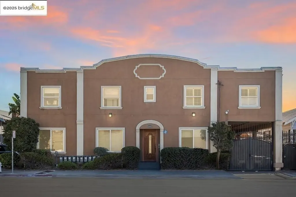 2842 Adeline Street Oakland CA 94608