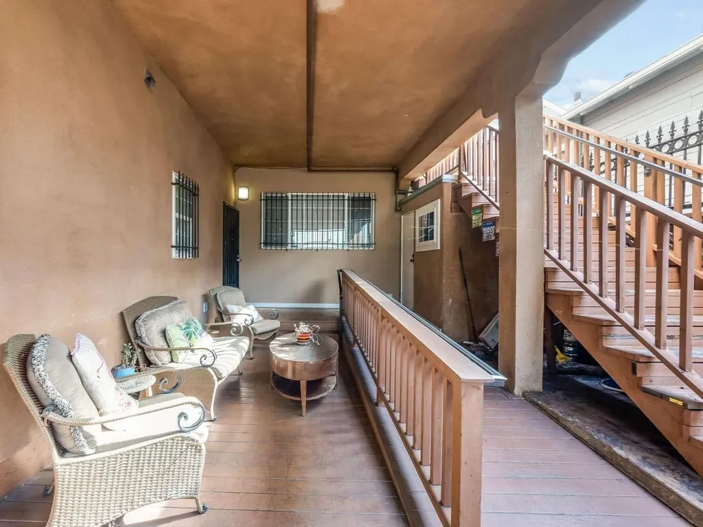 2842 Adeline Street Oakland CA 94608