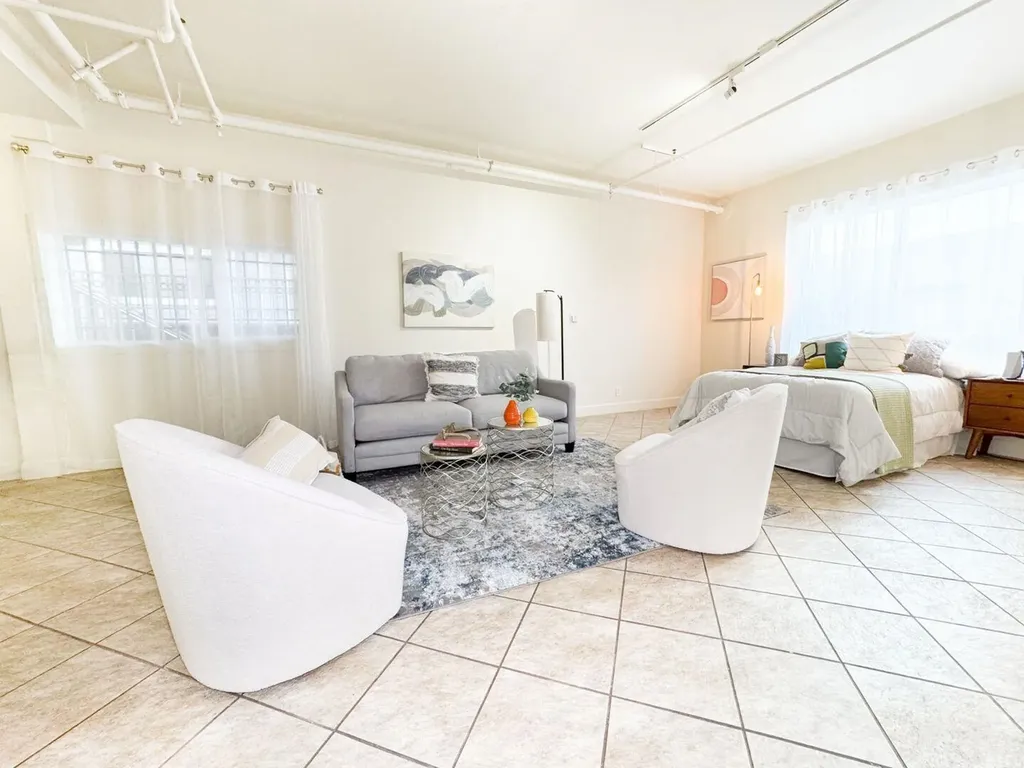 2842 Adeline Street Oakland CA 94608