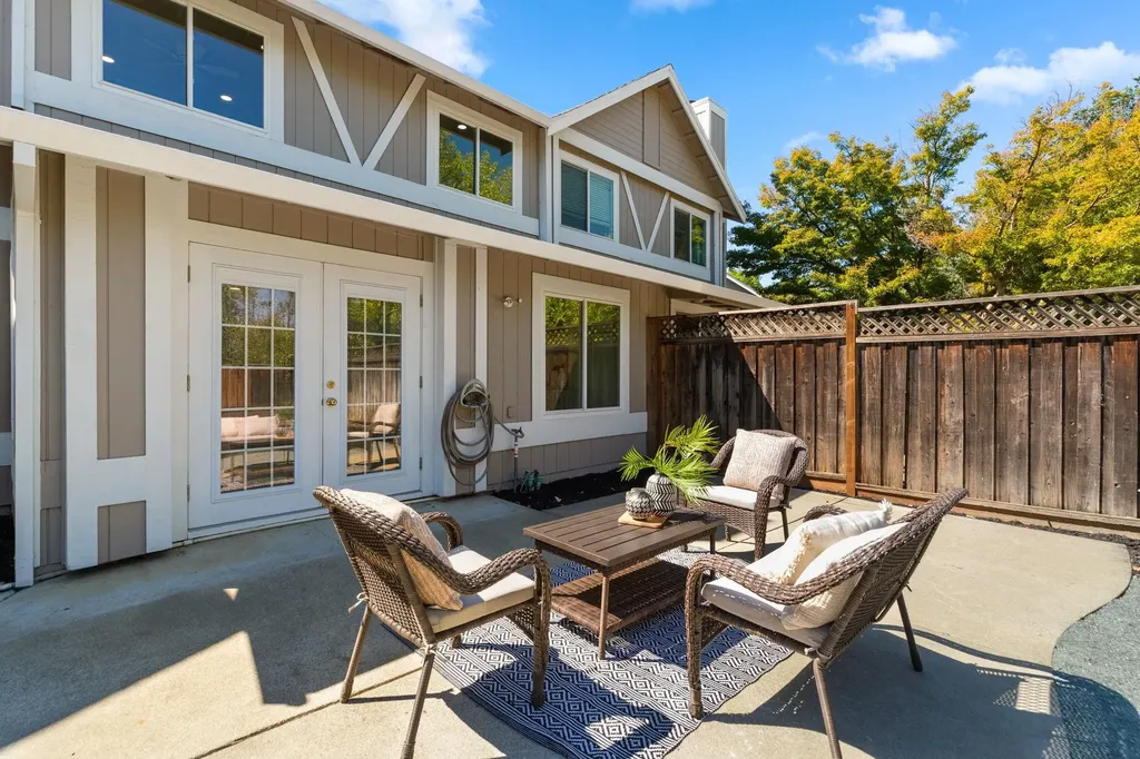 215 Mavis Drive Pleasanton CA 94566