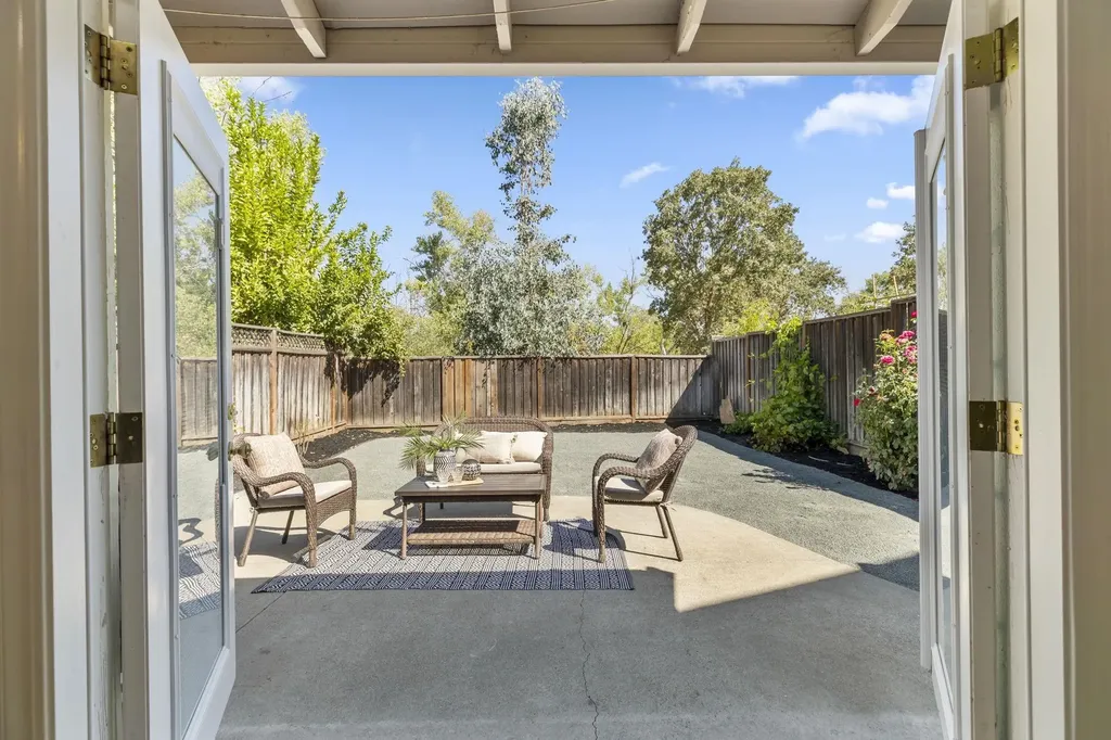 215 Mavis Drive Pleasanton CA 94566