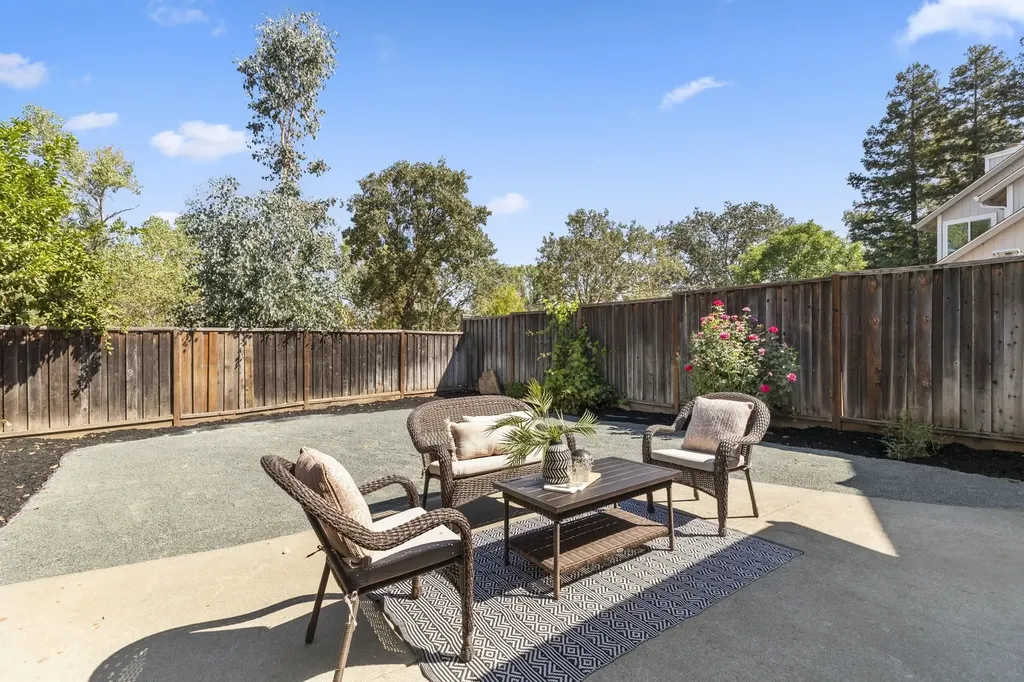 215 Mavis Drive Pleasanton CA 94566