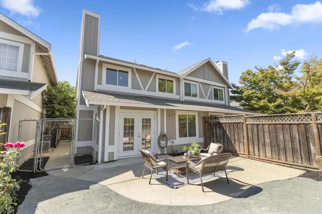 215 Mavis Drive Pleasanton CA 94566