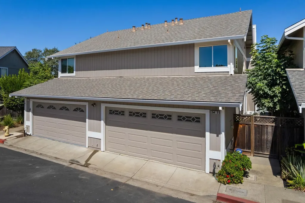 215 Mavis Drive Pleasanton CA 94566