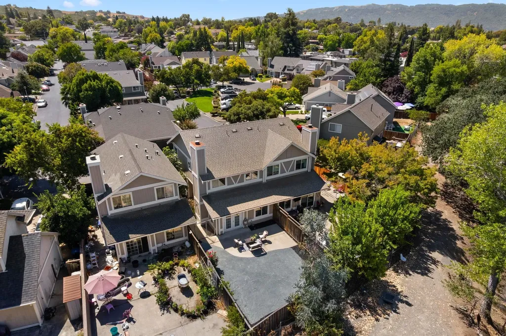 215 Mavis Drive Pleasanton CA 94566
