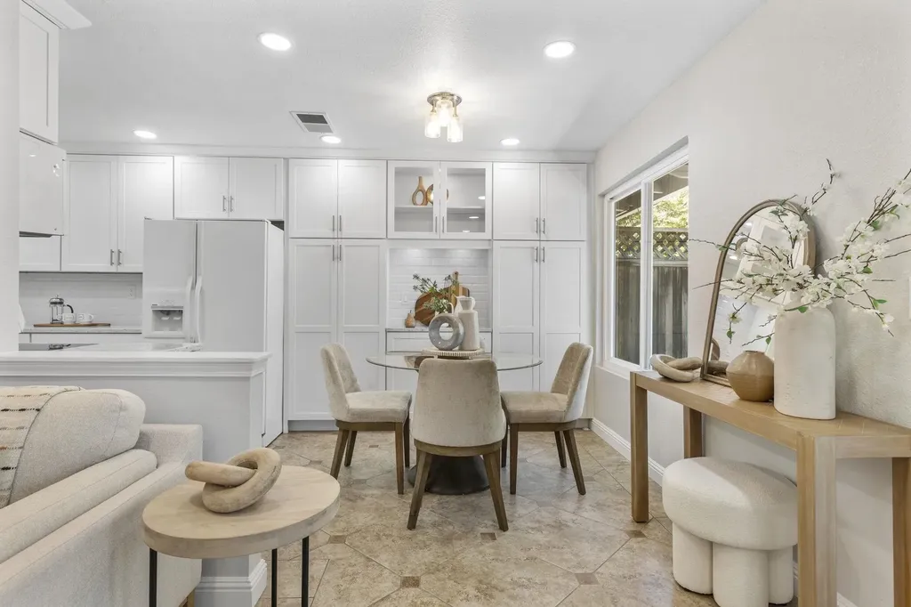 215 Mavis Drive Pleasanton CA 94566