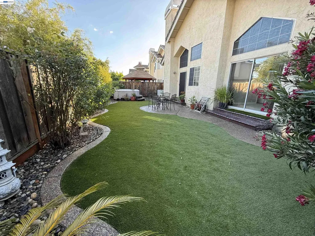 3074 Boardwalk Street Pleasanton CA 94588