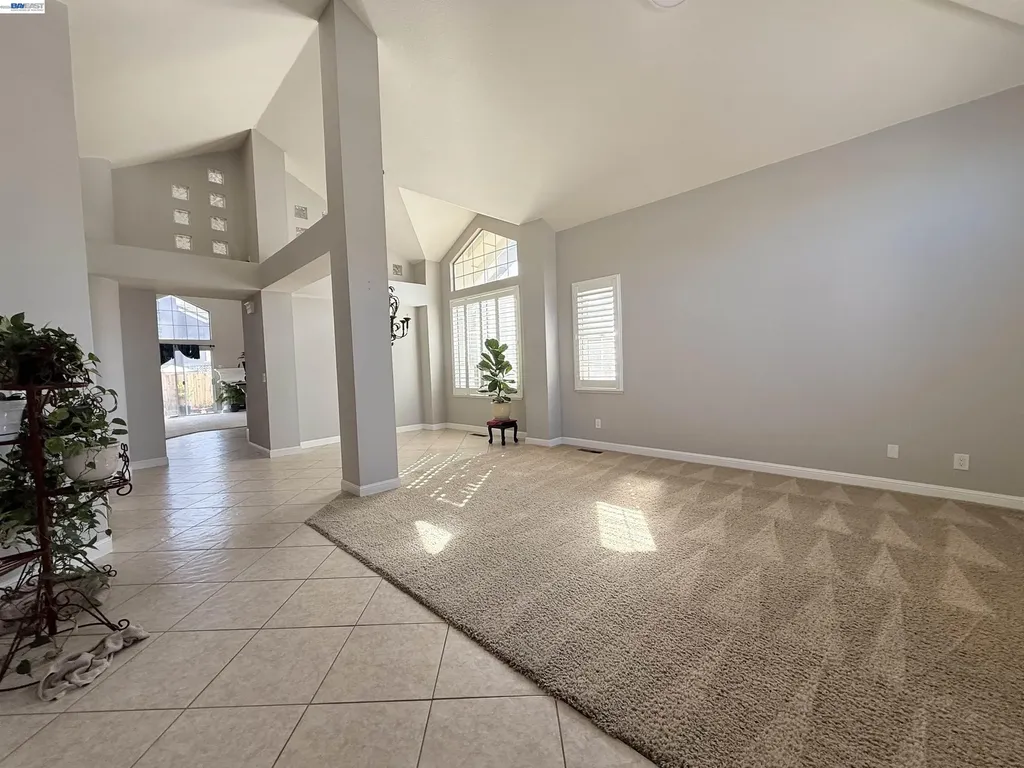 3074 Boardwalk Street Pleasanton CA 94588