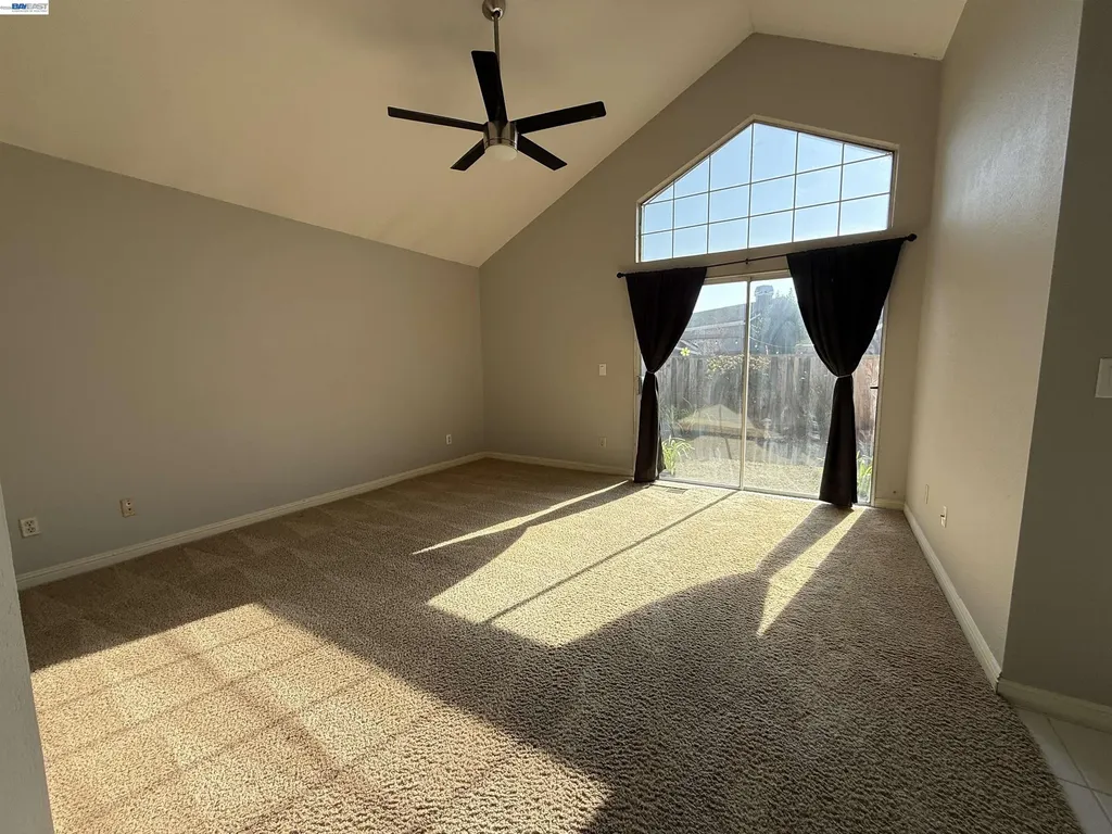 3074 Boardwalk Street Pleasanton CA 94588