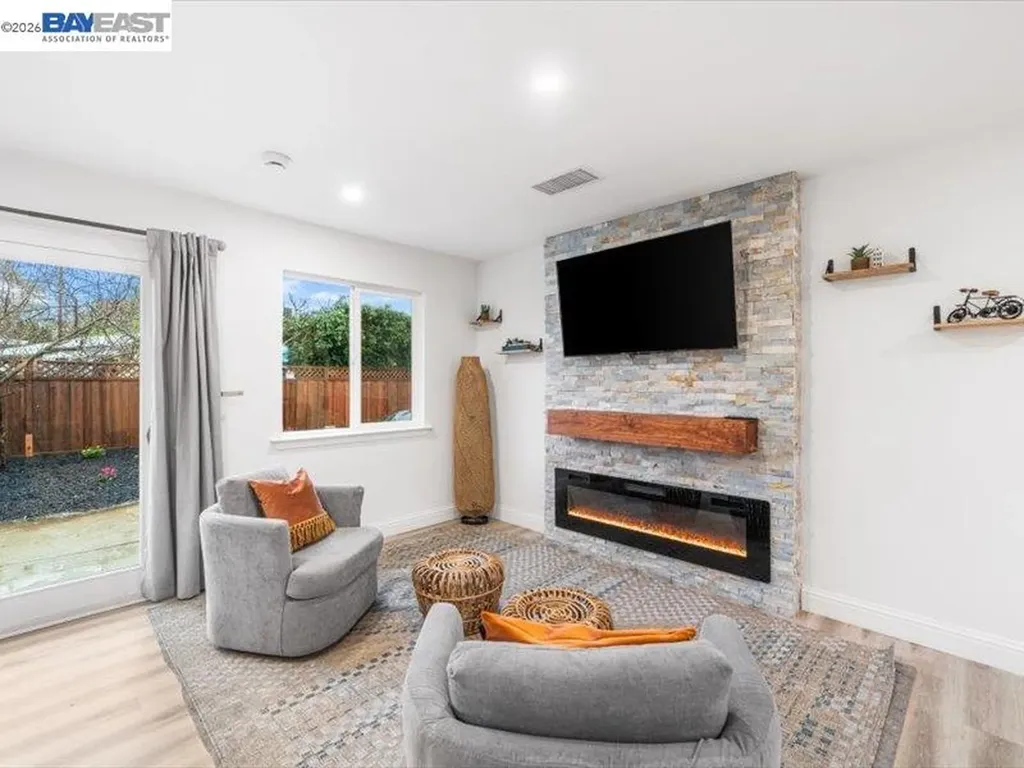 1556 Wagoner Drive Livermore CA 94550