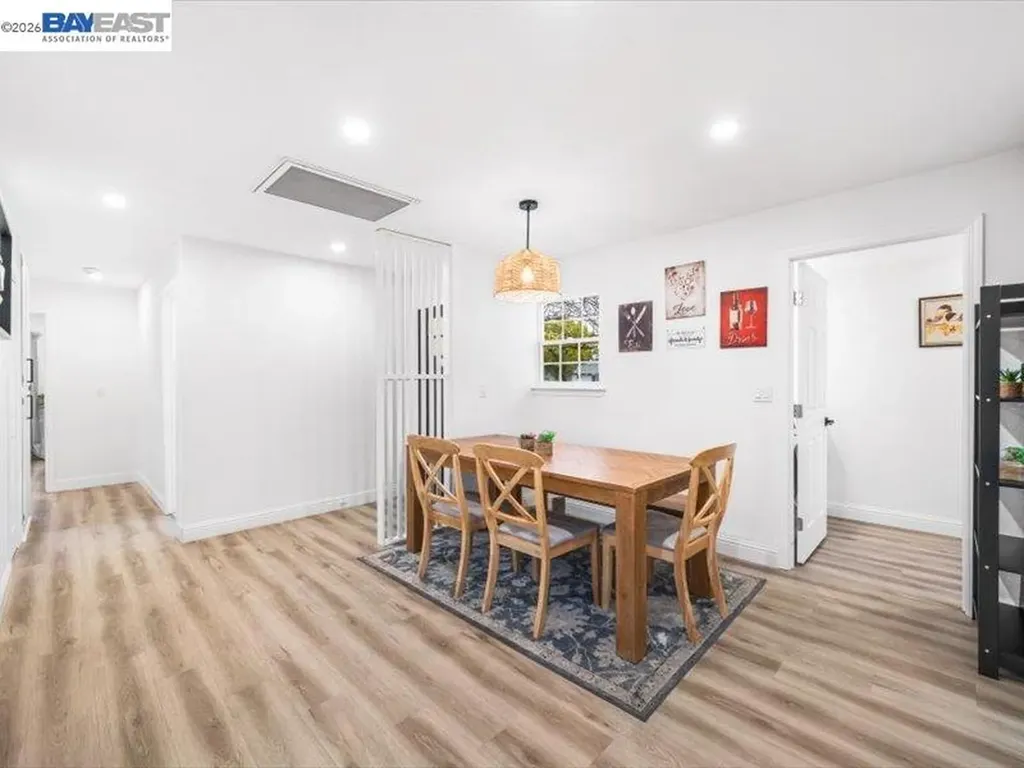 1556 Wagoner Drive Livermore CA 94550