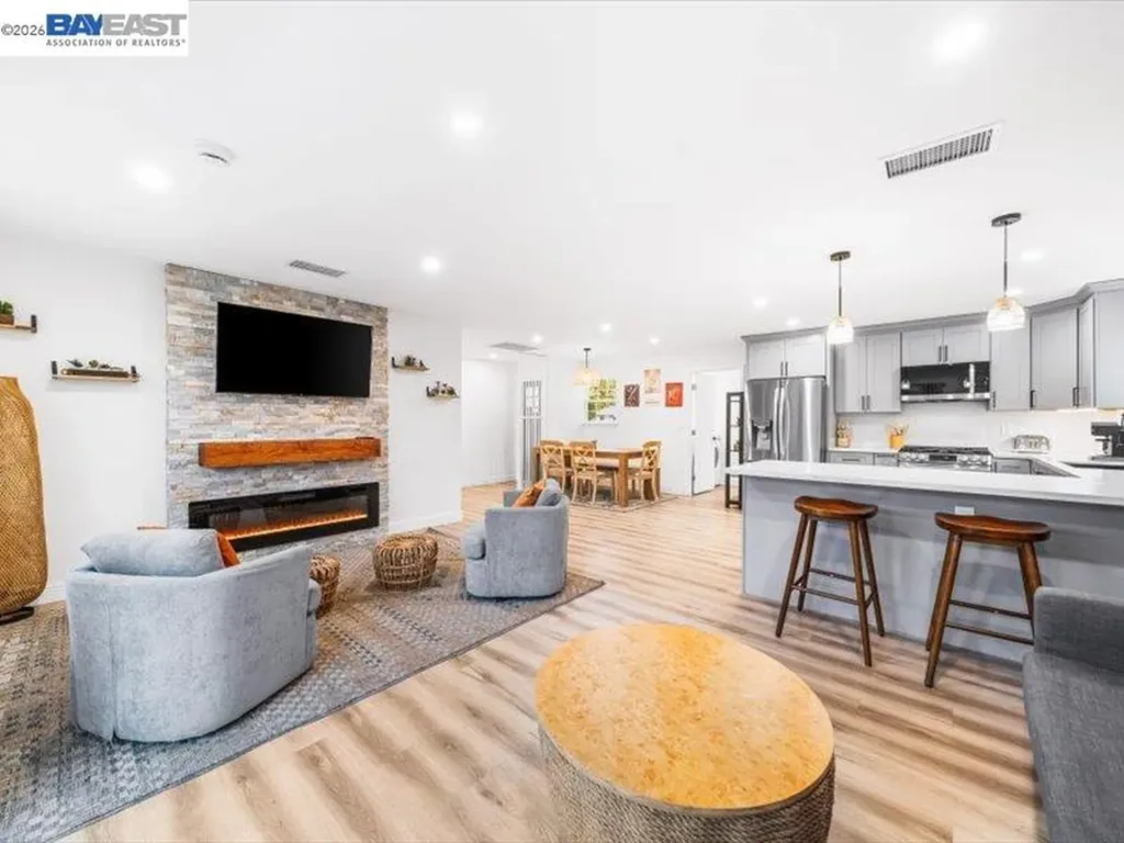 1556 Wagoner Drive Livermore CA 94550