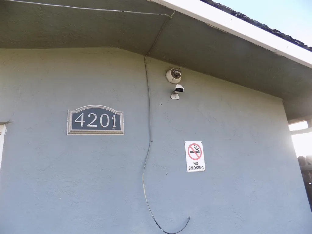4201 West Street Oakland CA 94608