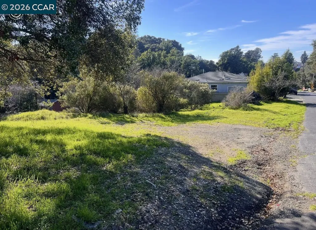 Sobrante Avenue El Sobrante CA 94803