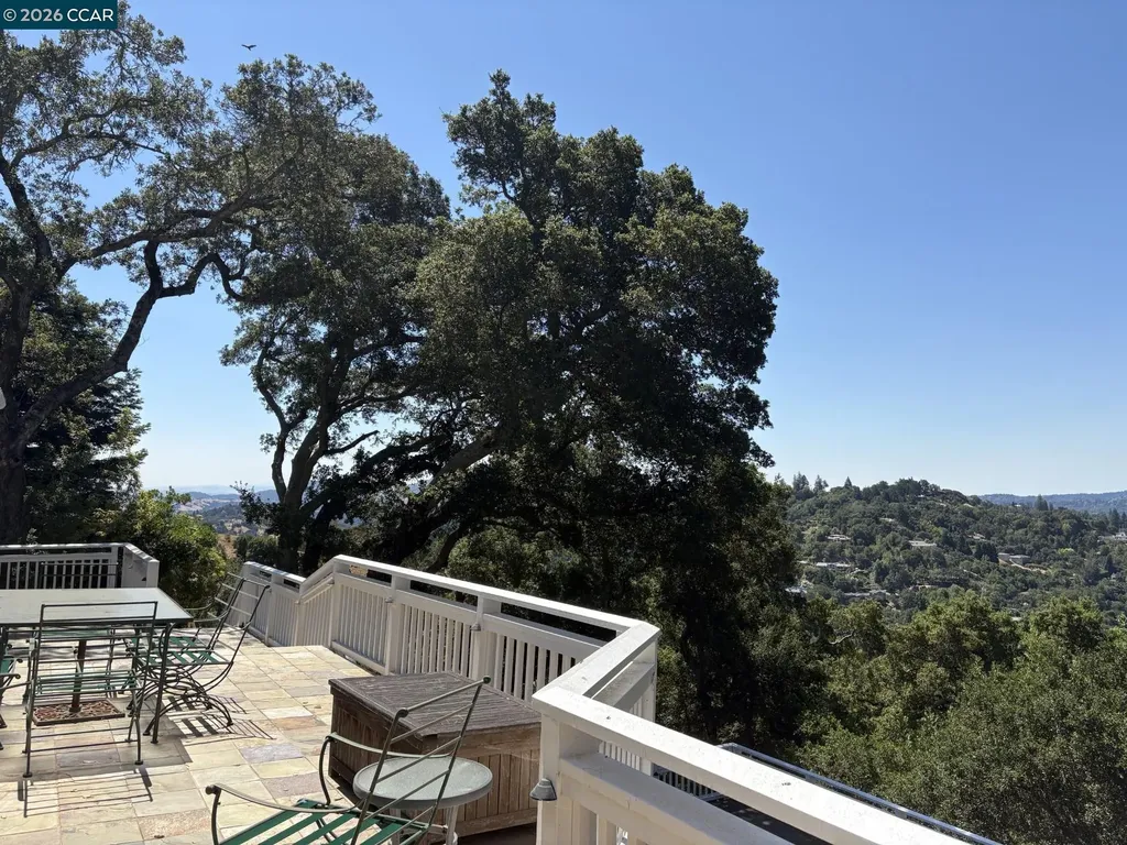 39 Orinda View Orinda CA 94563