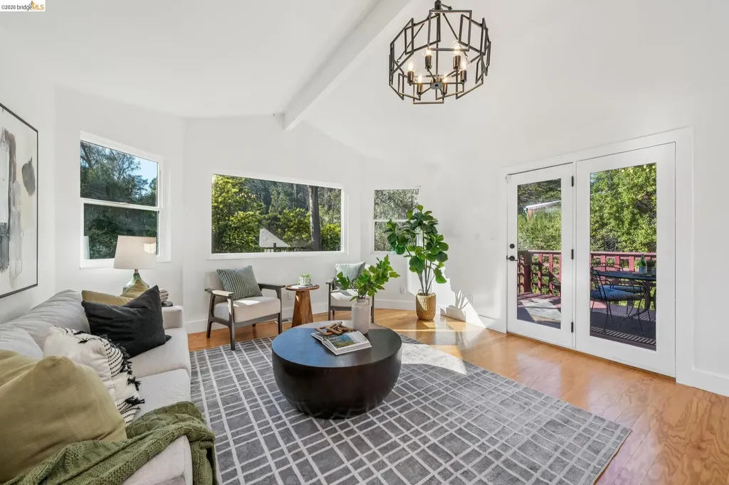 6507 Heather Ridge Way Oakland CA 94611