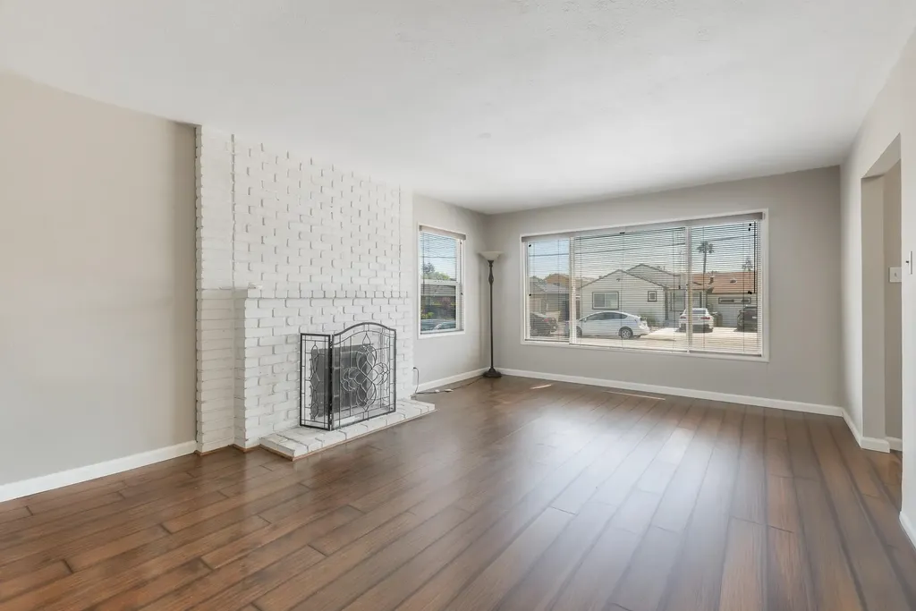 21259 Hobert Street Castro Valley CA 94546