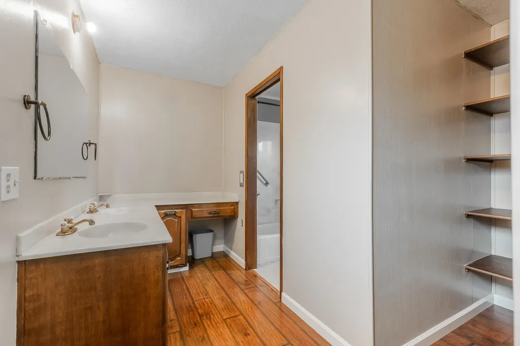 21259 Hobert Street Castro Valley CA 94546