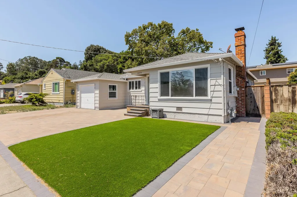21259 Hobert Street Castro Valley CA 94546