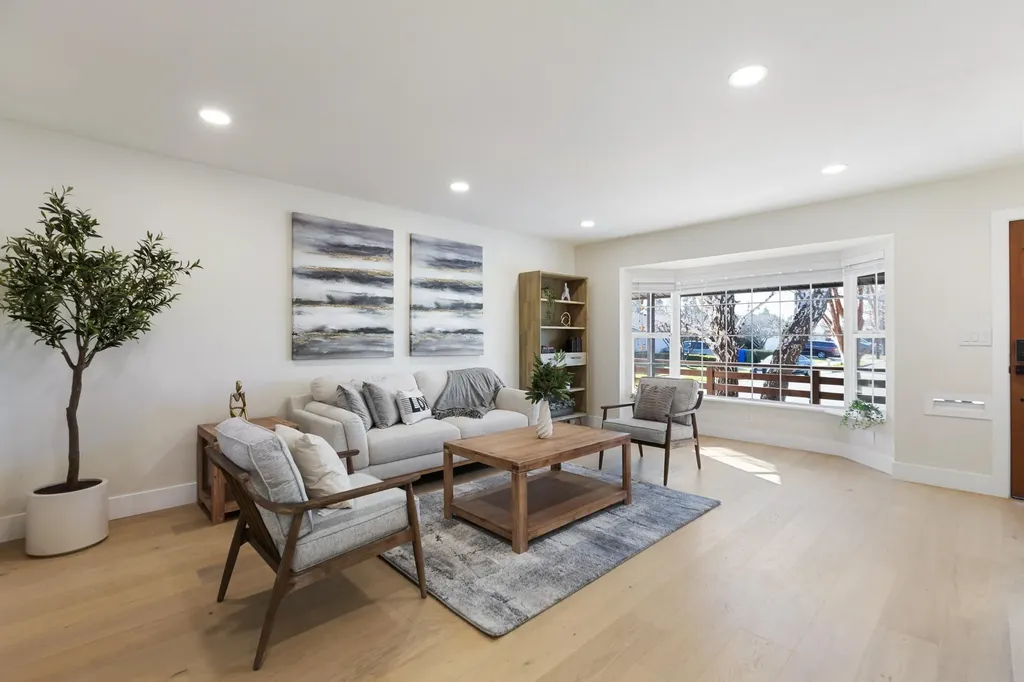 38952 Emrol Avenue Fremont CA 94536