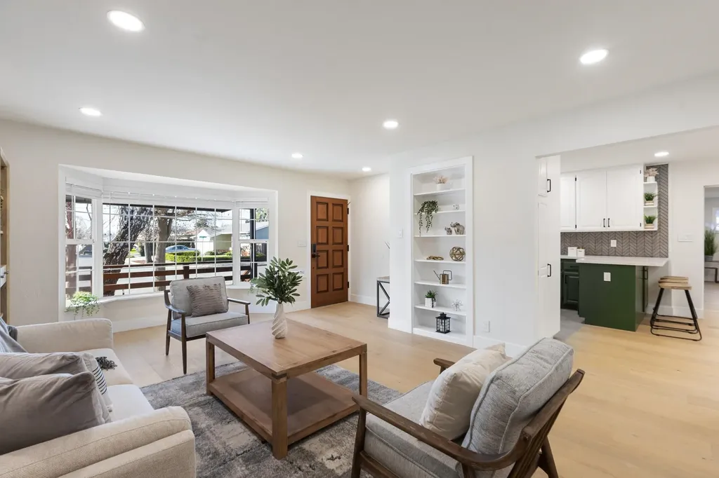 38952 Emrol Avenue Fremont CA 94536