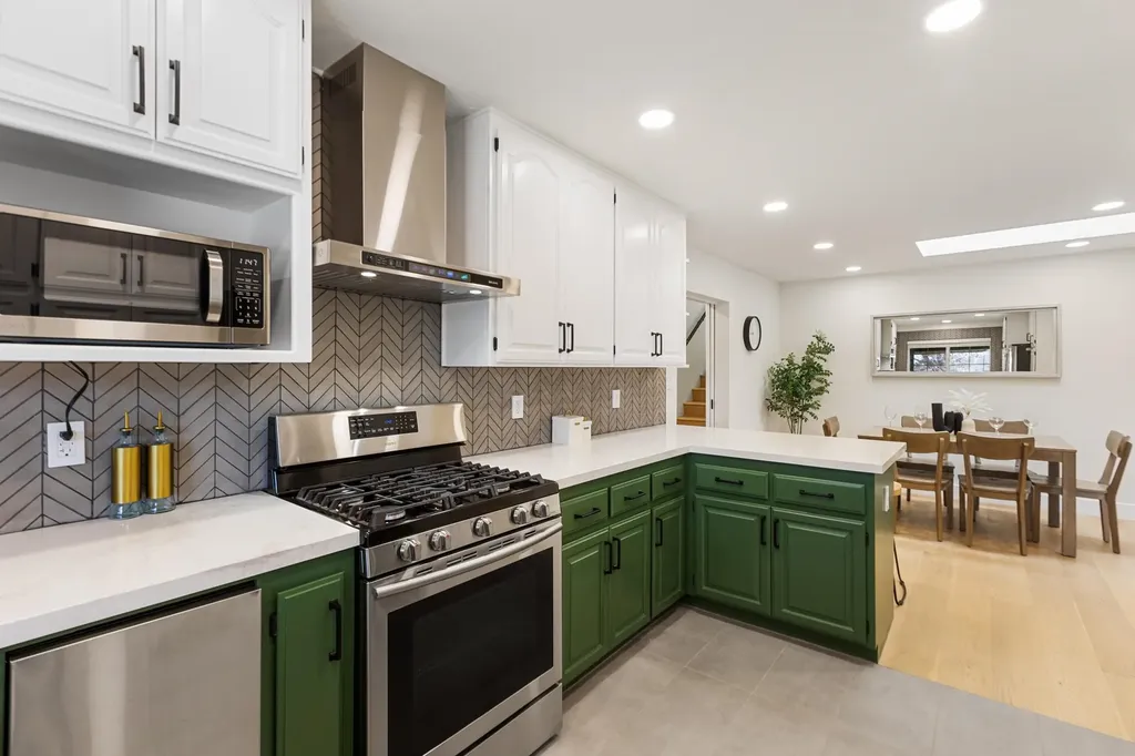 38952 Emrol Avenue Fremont CA 94536