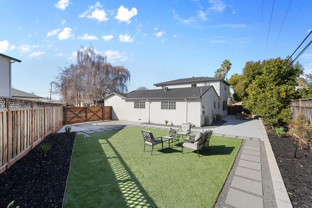 38952 Emrol Avenue Fremont CA 94536