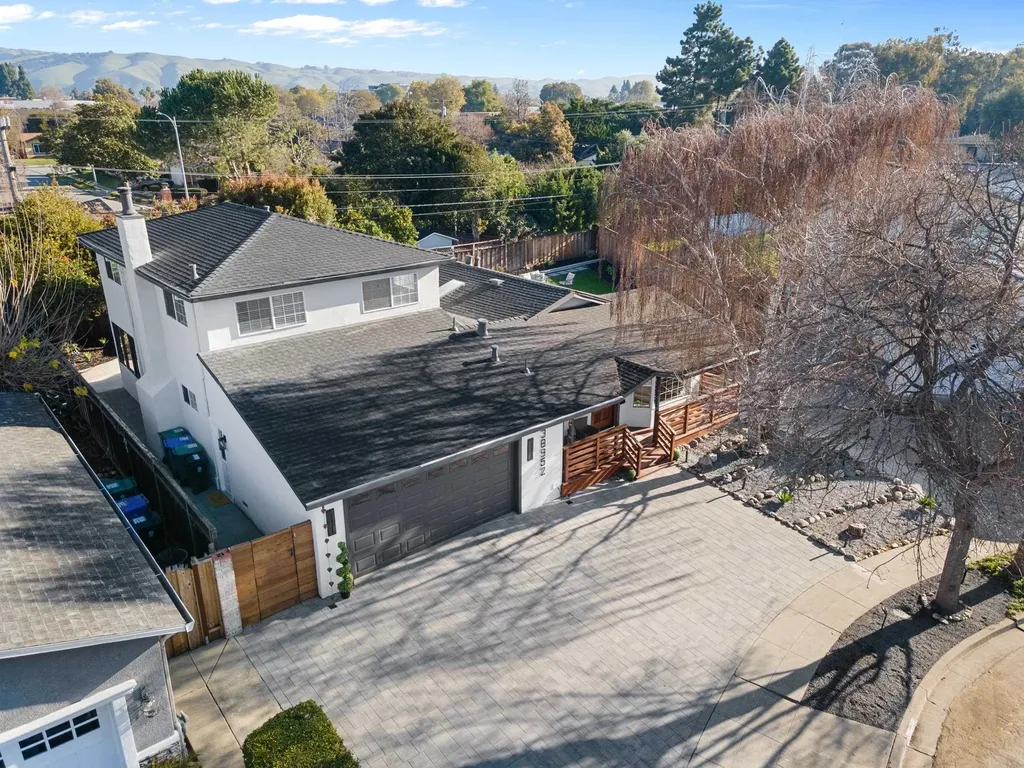 38952 Emrol Avenue Fremont CA 94536