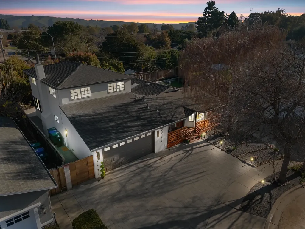 38952 Emrol Avenue Fremont CA 94536