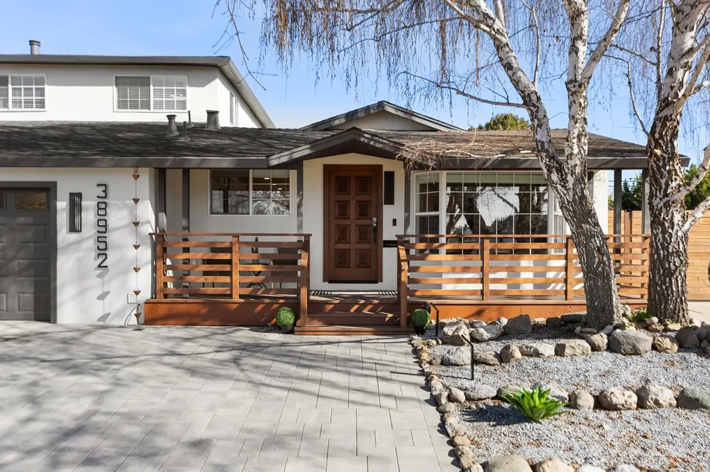 38952 Emrol Avenue Fremont CA 94536