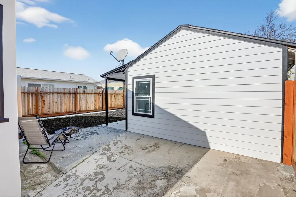 356 Belleview Drive San Leandro CA 94577