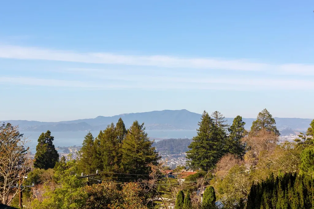 1106 Cragmont Avenue Berkeley CA 94708