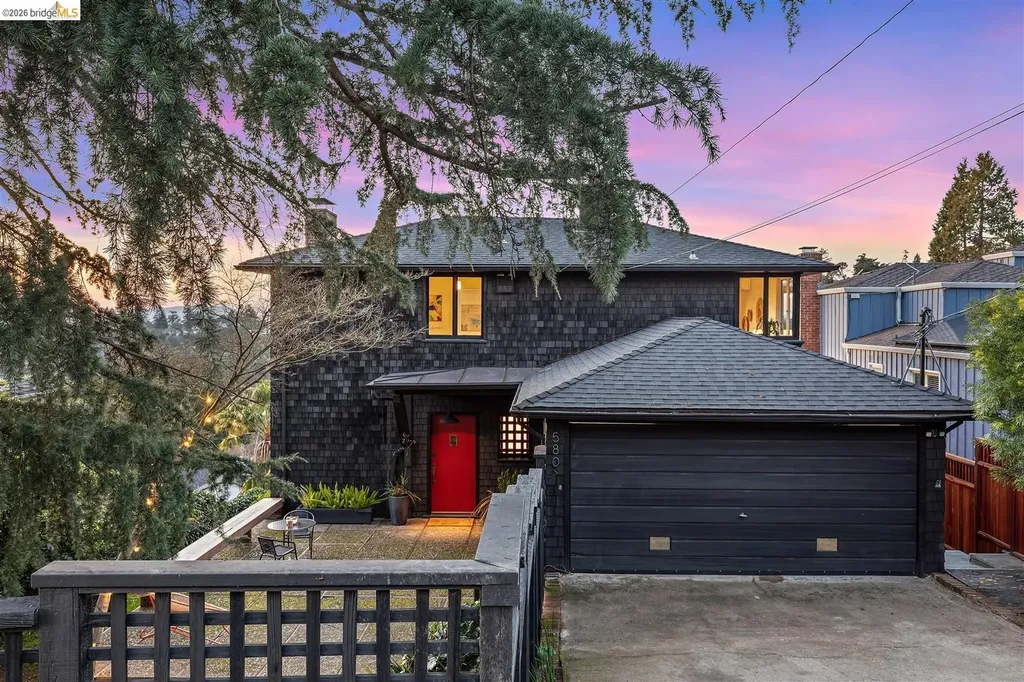 5807 Colton Boulevard Oakland CA 94611