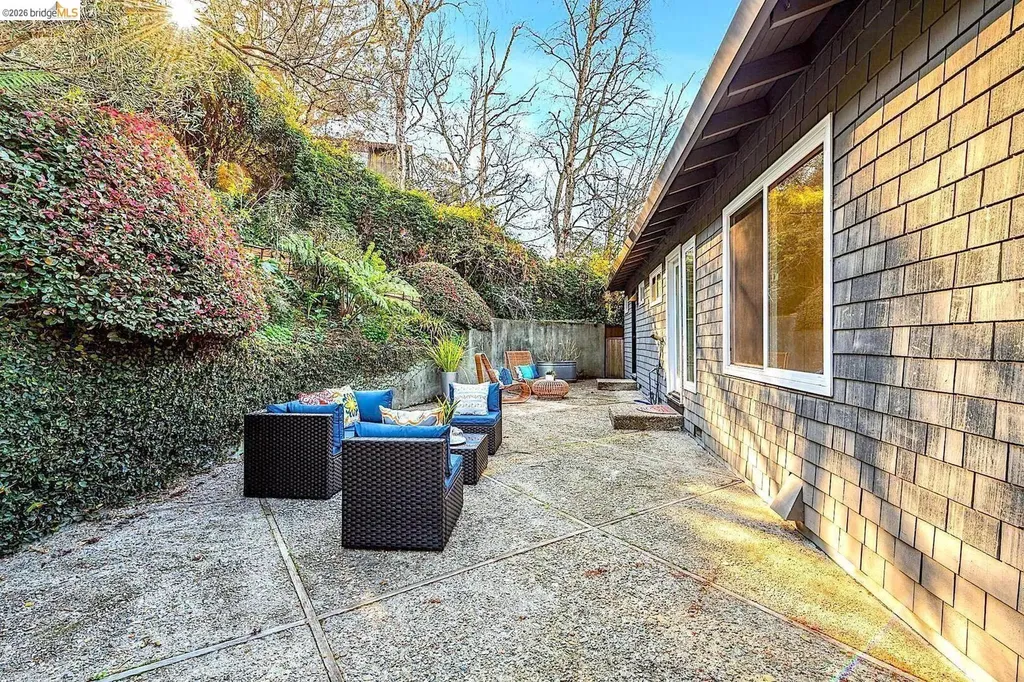 935 Grizzly Peak Boulevard Berkeley CA 94708